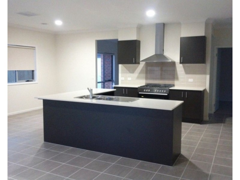 44 Kyla Avenue, Dandenong VIC 3175