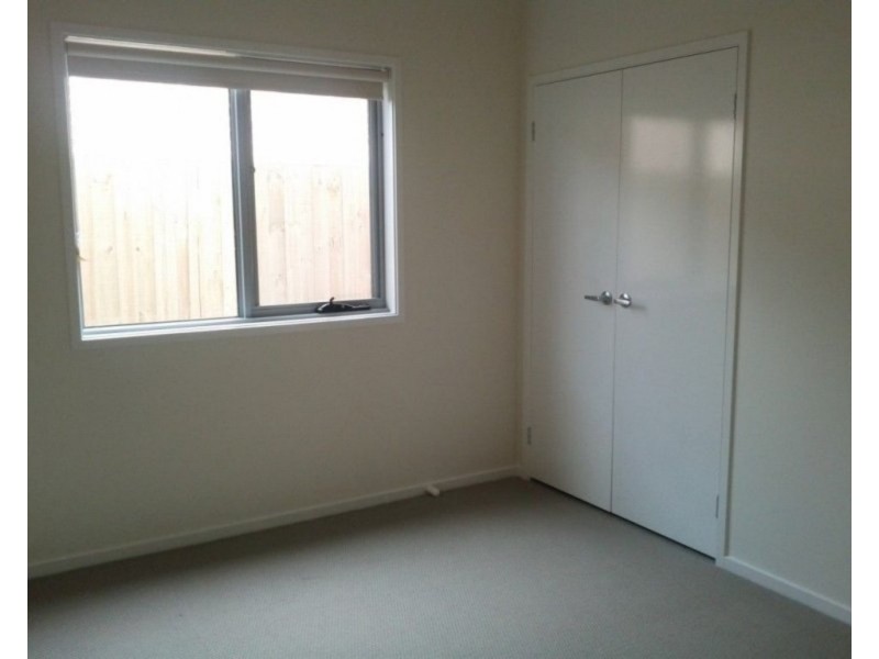 44 Kyla Avenue, Dandenong VIC 3175