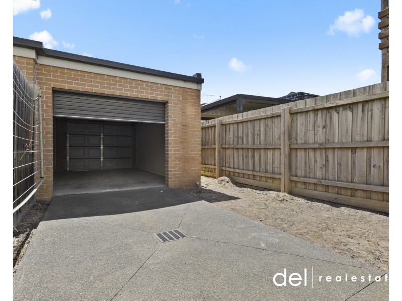 11/97 Keneally Street, Dandenong VIC 3175