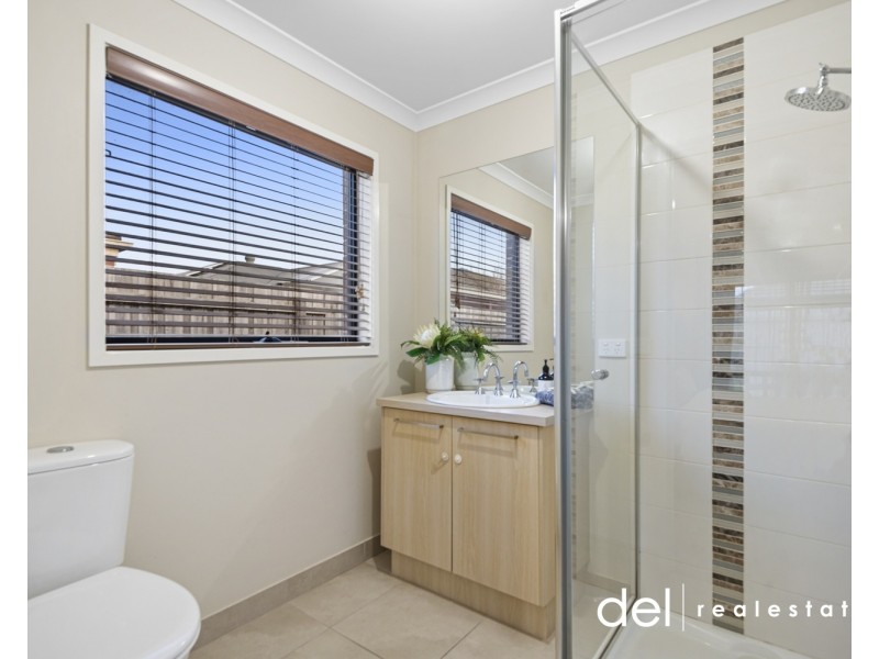 17 Kyla Avenue, Dandenong VIC 3175