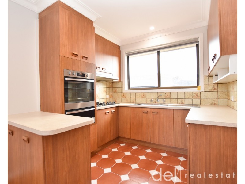 30 Waratah Drive, Dandenong North VIC 3175