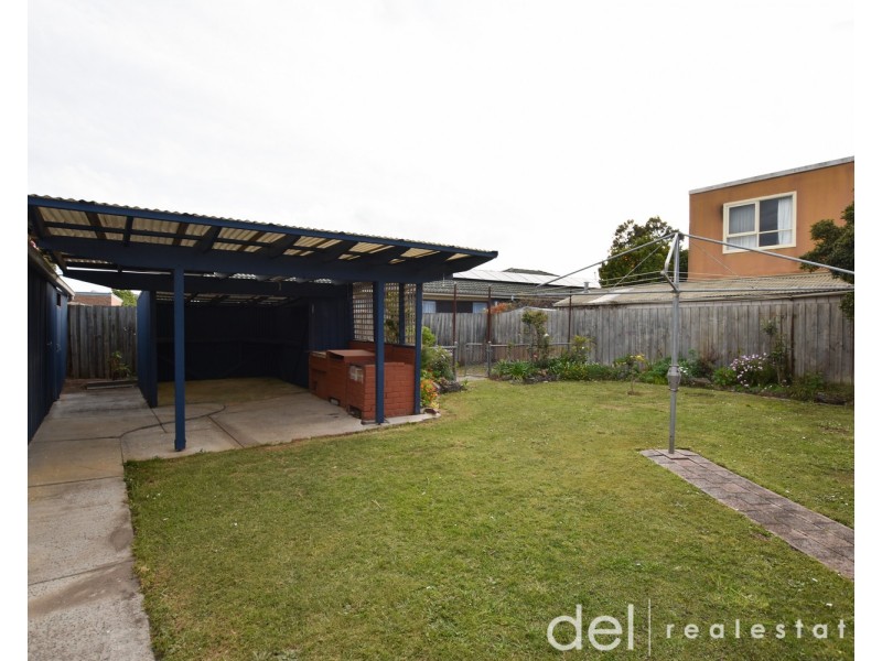 30 Waratah Drive, Dandenong North VIC 3175