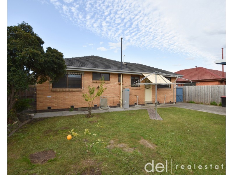 30 Waratah Drive, Dandenong North VIC 3175