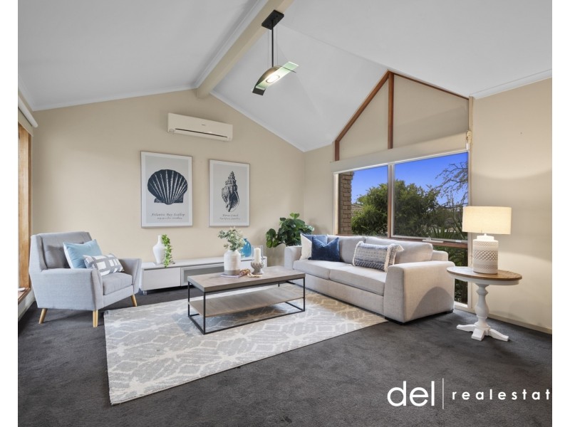 22 Seaton Rise, Hallam VIC 3803