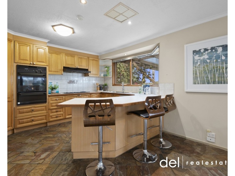 22 Seaton Rise, Hallam VIC 3803