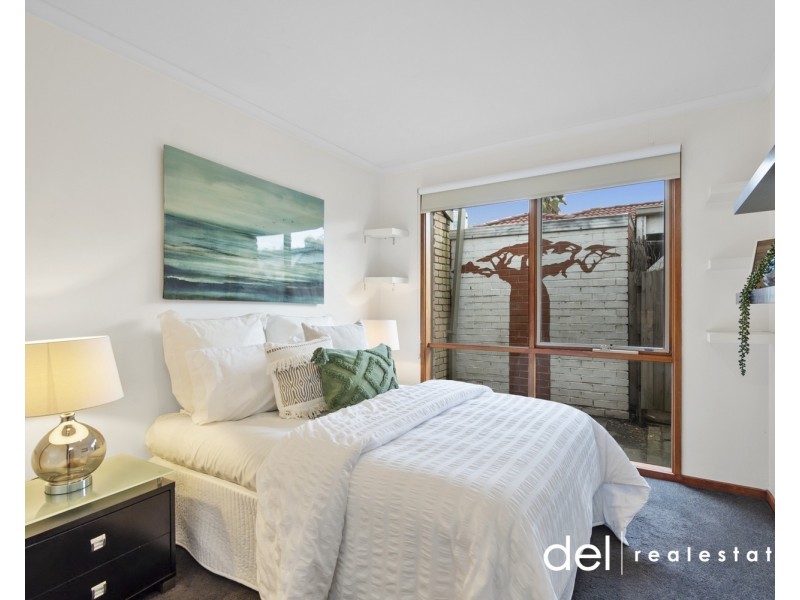 22 Seaton Rise, Hallam VIC 3803