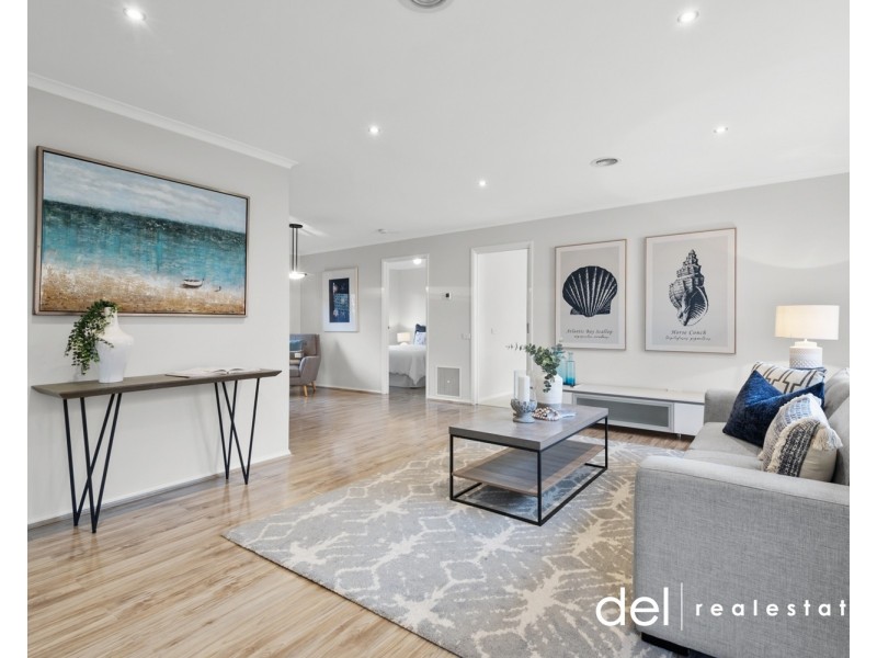 17 Sunnyside Drive, Berwick VIC 3806