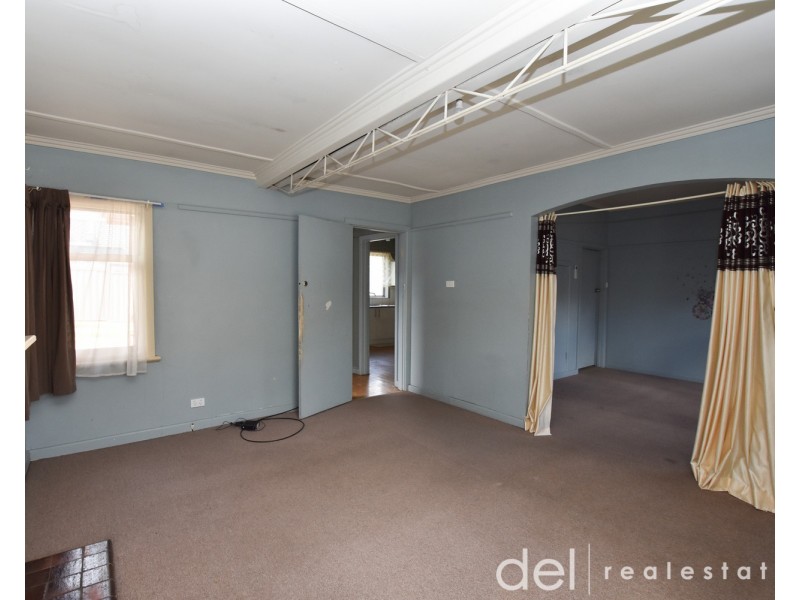 9 Edith Street, Dandenong VIC 3175
