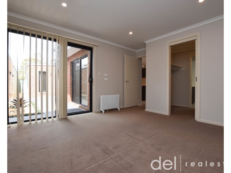 60 Steven Street, Dandenong VIC 3175
