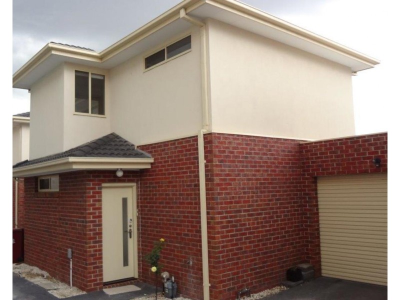 2/6 Gwenda Street, Dandenong VIC 3175