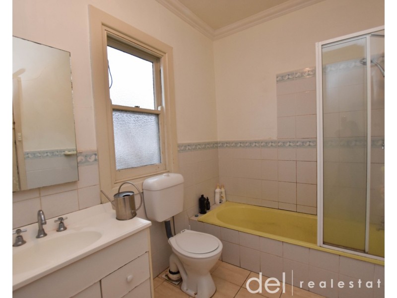 1/12 Osborne Street, Dandenong VIC 3175