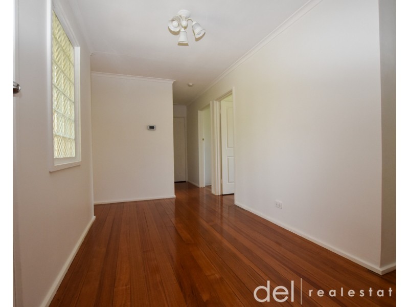39 Waratah Drive, Dandenong North VIC 3175