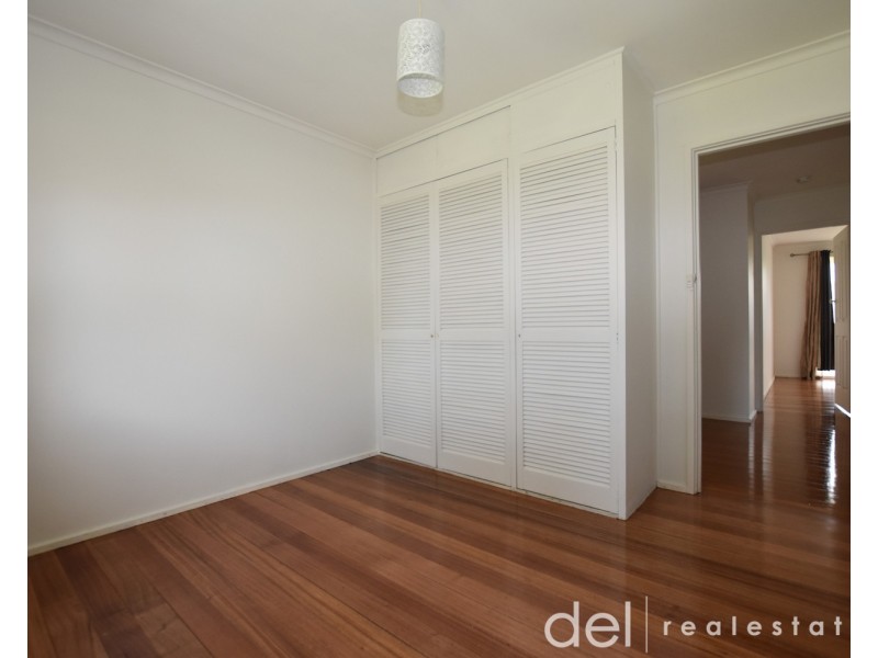 39 Waratah Drive, Dandenong North VIC 3175