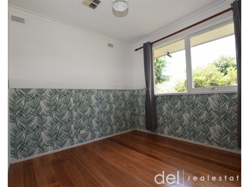 39 Waratah Drive, Dandenong North VIC 3175