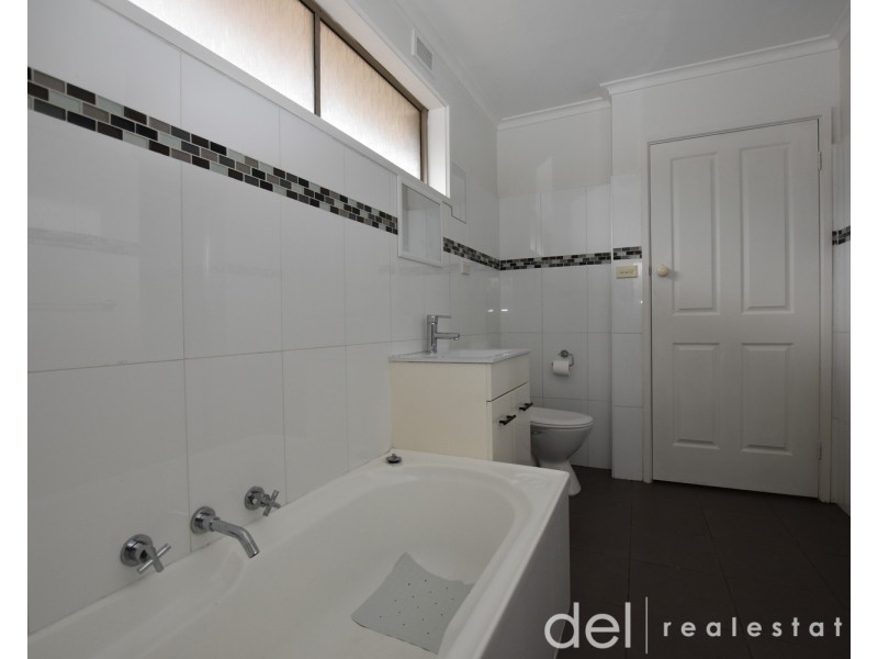 39 Waratah Drive, Dandenong North VIC 3175