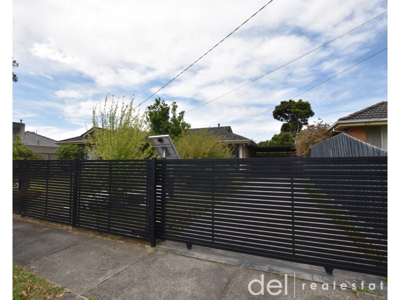 39 Waratah Drive, Dandenong North VIC 3175