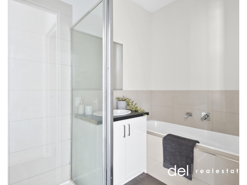 4/14 Ellt Crescent, Noble Park VIC 3174