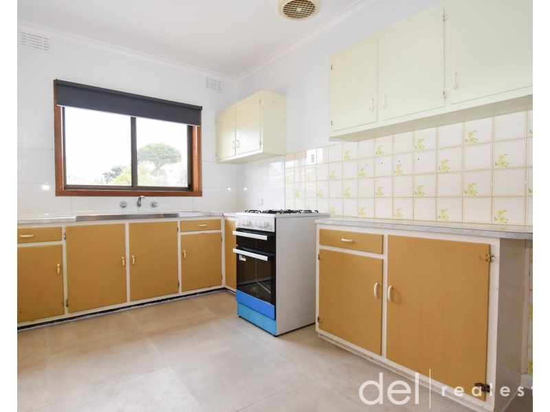 4 Lilac Avenue, Dandenong North VIC 3175