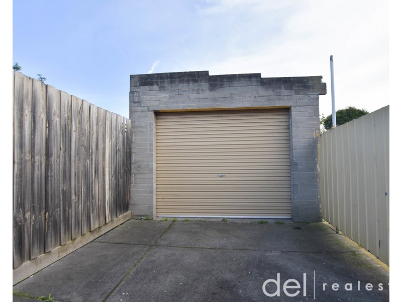 4 Lilac Avenue, Dandenong North VIC 3175
