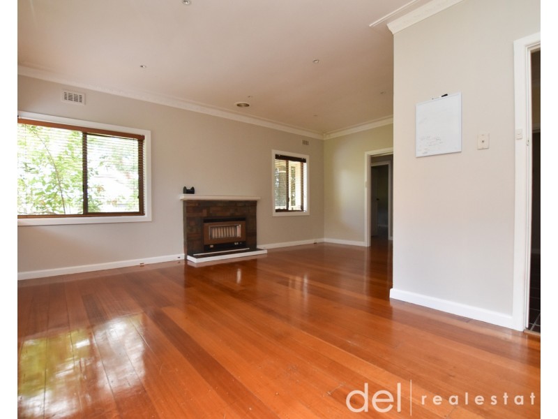 3 Wallace Avenue, Dandenong VIC 3175
