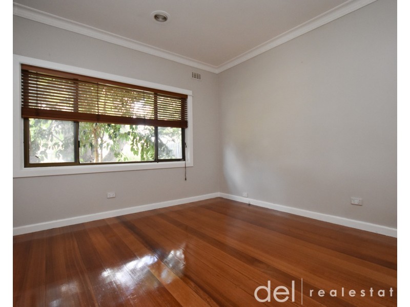 3 Wallace Avenue, Dandenong VIC 3175