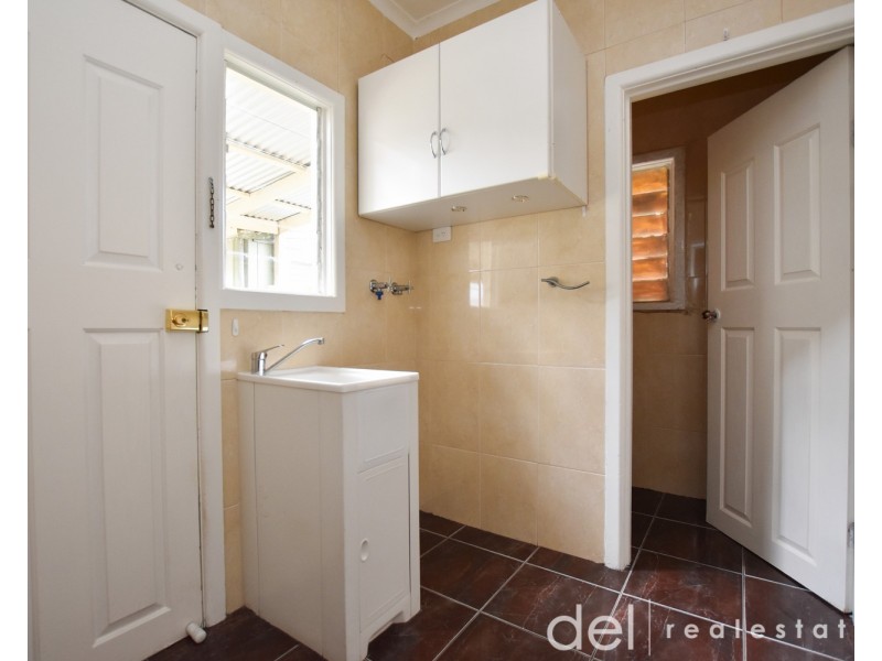3 Wallace Avenue, Dandenong VIC 3175