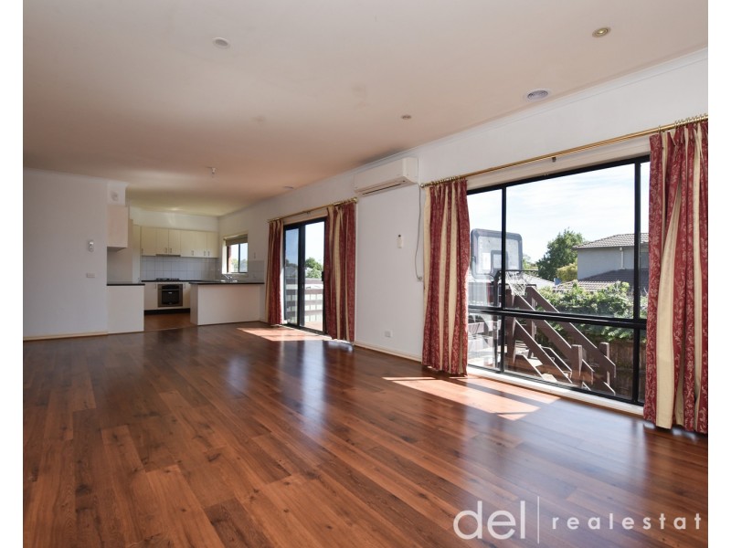 2/8 Jolly Street, Dandenong VIC 3175