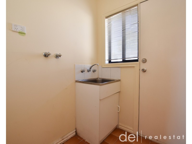 2/8 Jolly Street, Dandenong VIC 3175