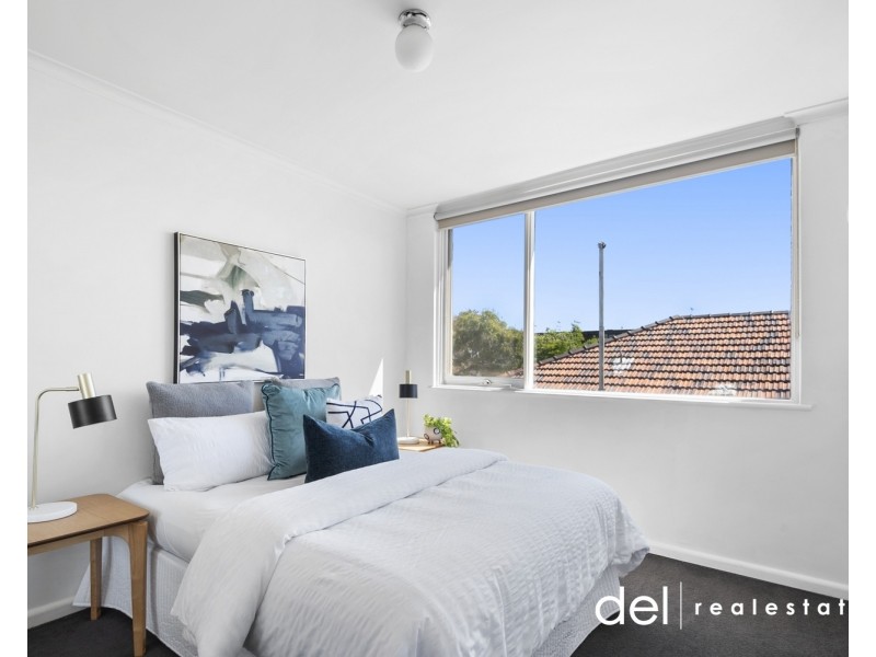 16/15 Cardigan Street, St Kilda East VIC 3183