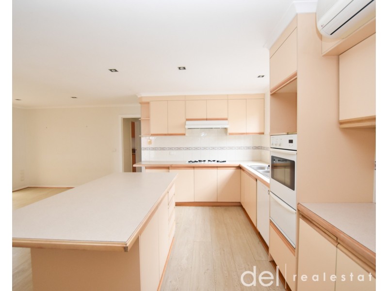 8 Yoni Court, Hallam VIC 3803