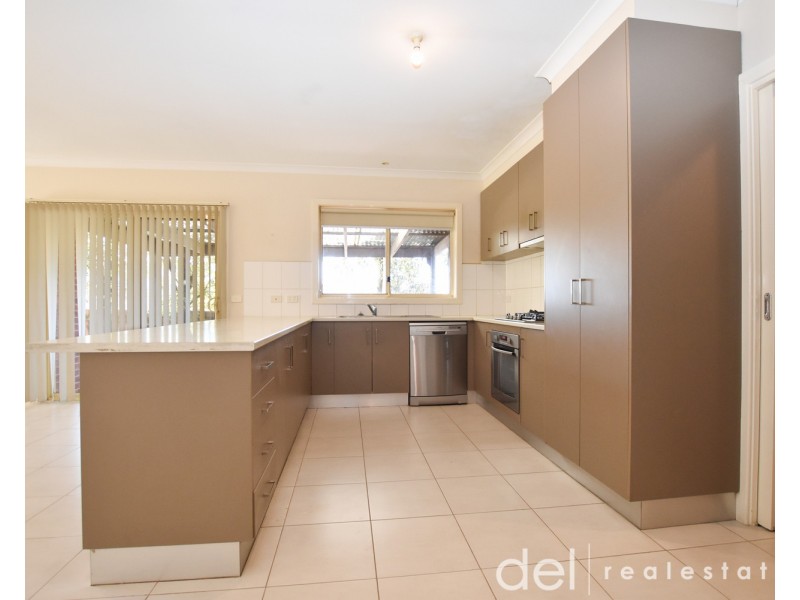 31 Jeffrey Street, Dandenong North VIC 3175