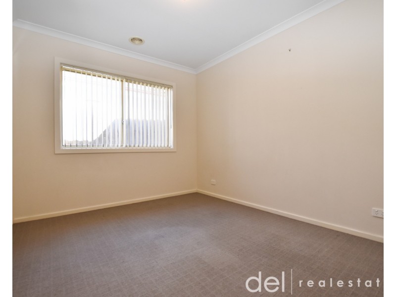 31 Jeffrey Street, Dandenong North VIC 3175