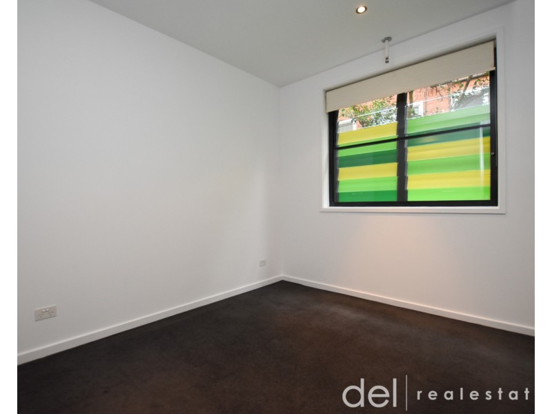 1/17 Ellesmere Road, Windsor VIC 3181