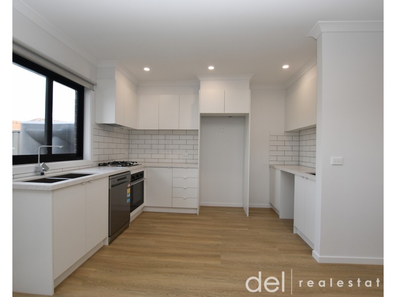 5/17 Menzies Avenue, Dandenong North VIC 3175