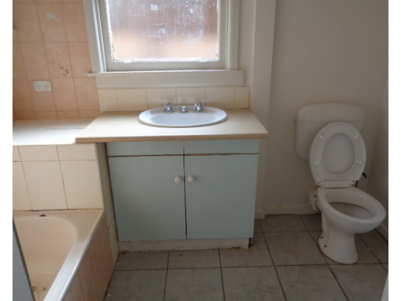 3 McLean Crescent, Dandenong North VIC 3175