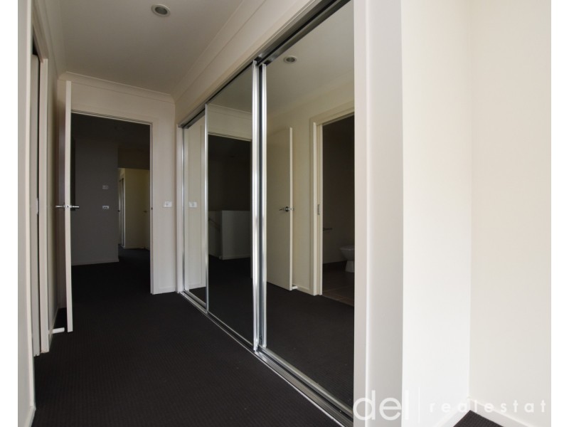 43 Alex Scott Way, Dandenong VIC 3175