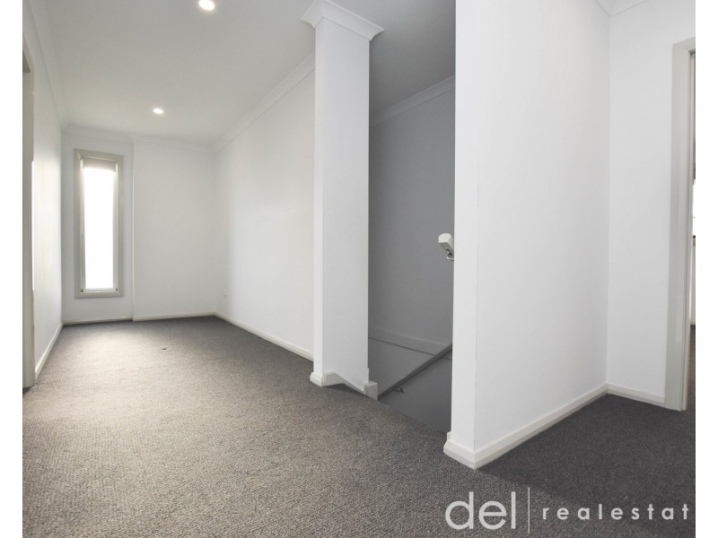 1/18 Stud Road, Dandenong VIC 3175