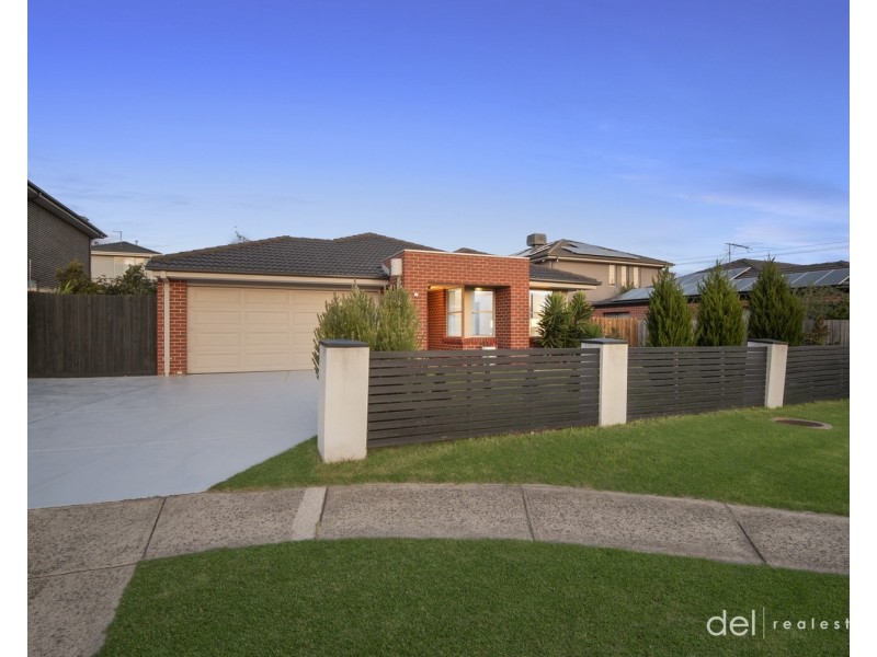 12 Massie Drive, Hampton Park VIC 3976