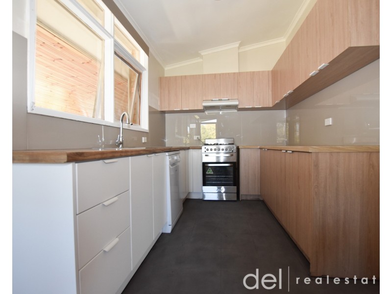 1/36 Adele Avenue, Ferntree Gully VIC 3156