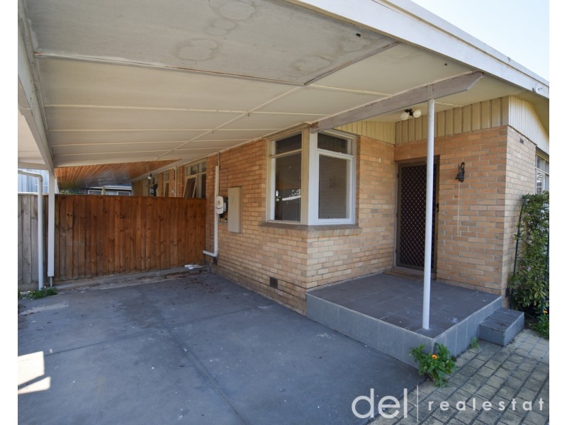 1/36 Adele Avenue, Ferntree Gully VIC 3156