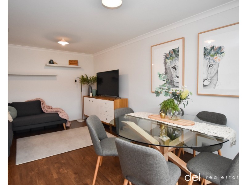 16 Honeybrook Lane, Clyde VIC 3978