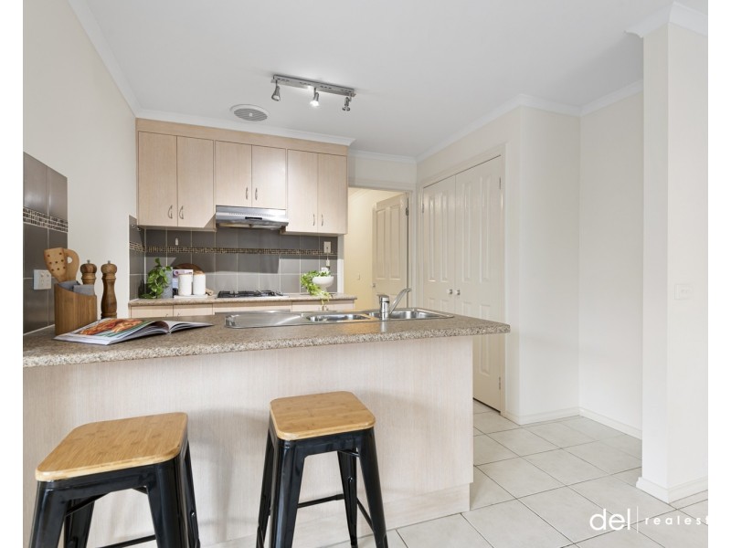 9/95-101 Breens Road, Cranbourne West VIC 3977