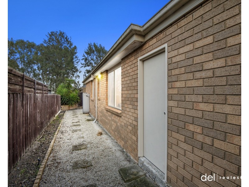 9/95-101 Breens Road, Cranbourne West VIC 3977