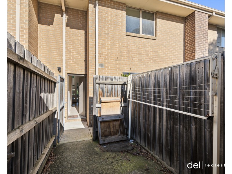 26 Aleppo Place, Cranbourne VIC 3977