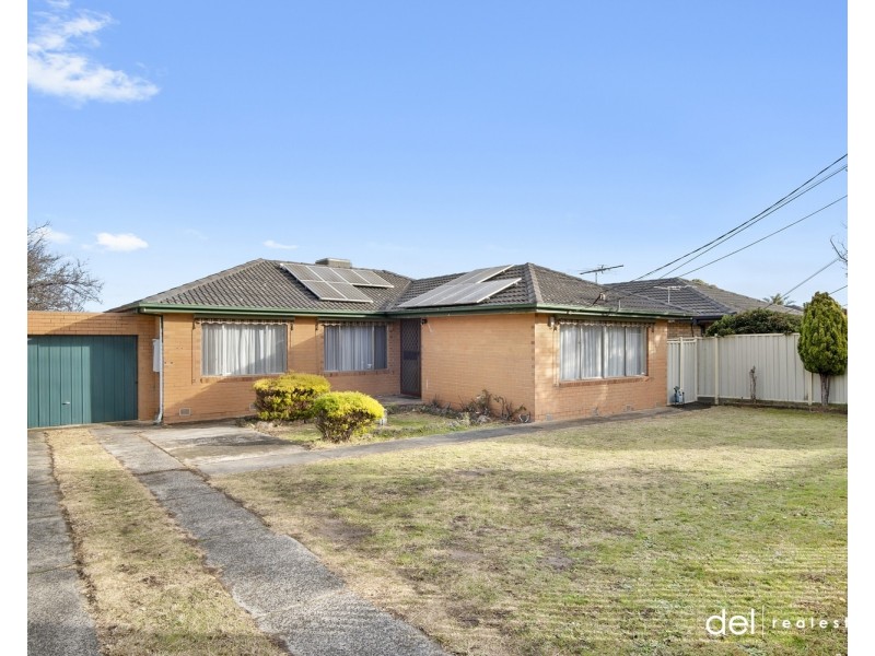 16 Murray Road, Dandenong North VIC 3175