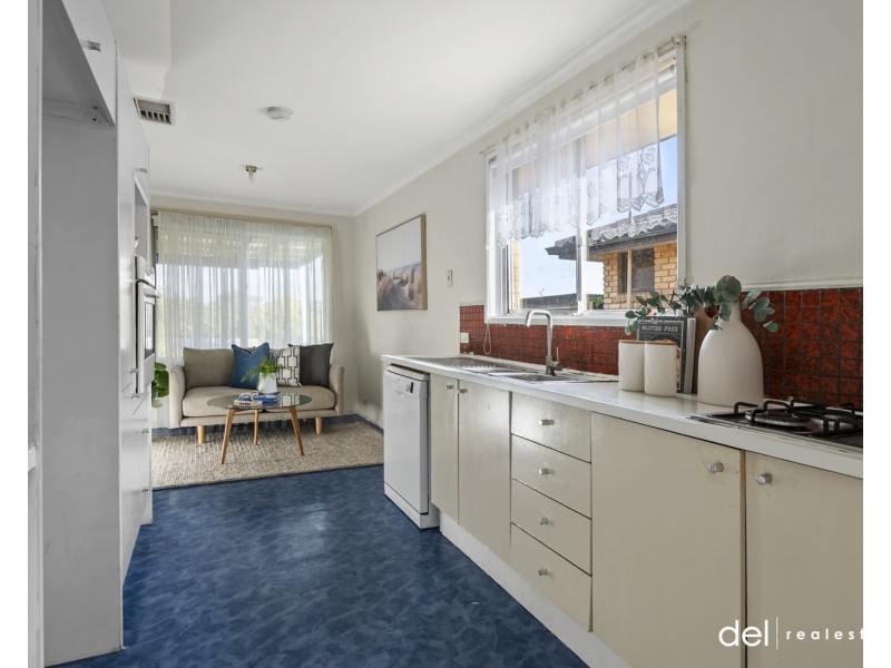 16 Murray Road, Dandenong North VIC 3175