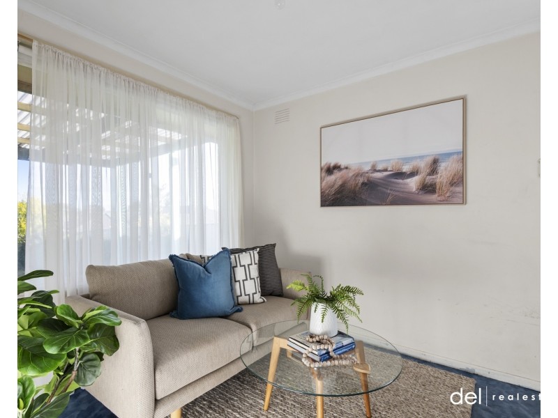 16 Murray Road, Dandenong North VIC 3175