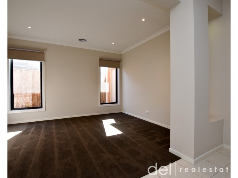 7 Compton Lane, Officer VIC 3809