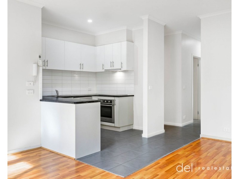 1/19 Close Avenue, Dandenong VIC 3175