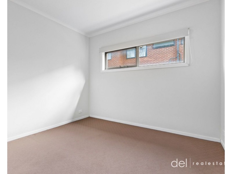 1/19 Close Avenue, Dandenong VIC 3175